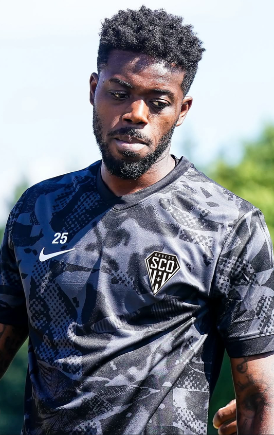 MAILLOT PRÉMATCH ADULTE 25/26