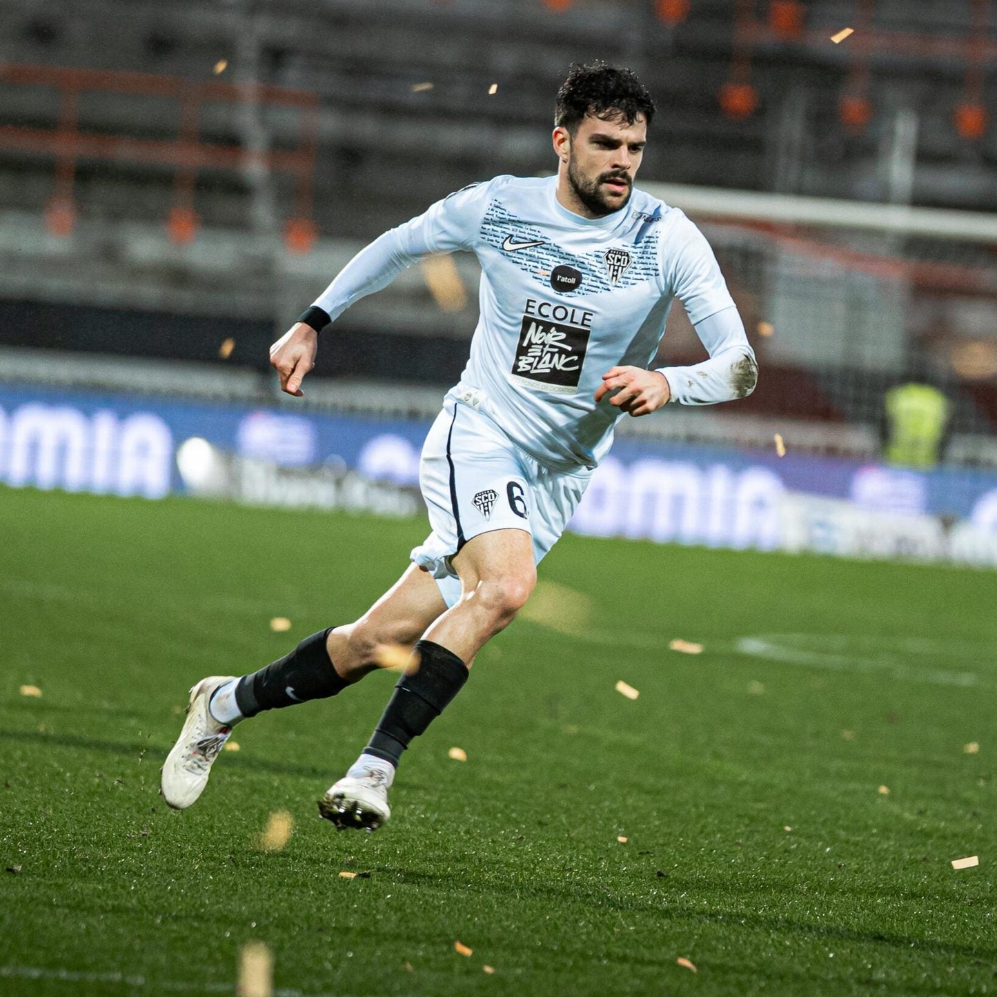 MAILLOTS DE MATCH PRÉPARÉS